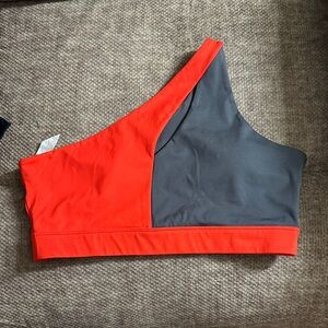 Zumba Fitness One-Shoulder Colorblock Sports Bralette - Red & Charcoal
